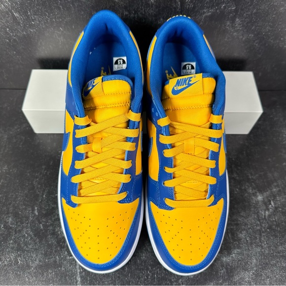 NIKE DUNK LOW RETRO UCLA MENS SHOES SIZE 9.5 BRUINS LOS ANGELES GOLD YELLOW BLUE - Picture 3 of 11